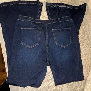 Size 15/31 KanCan flare jeans